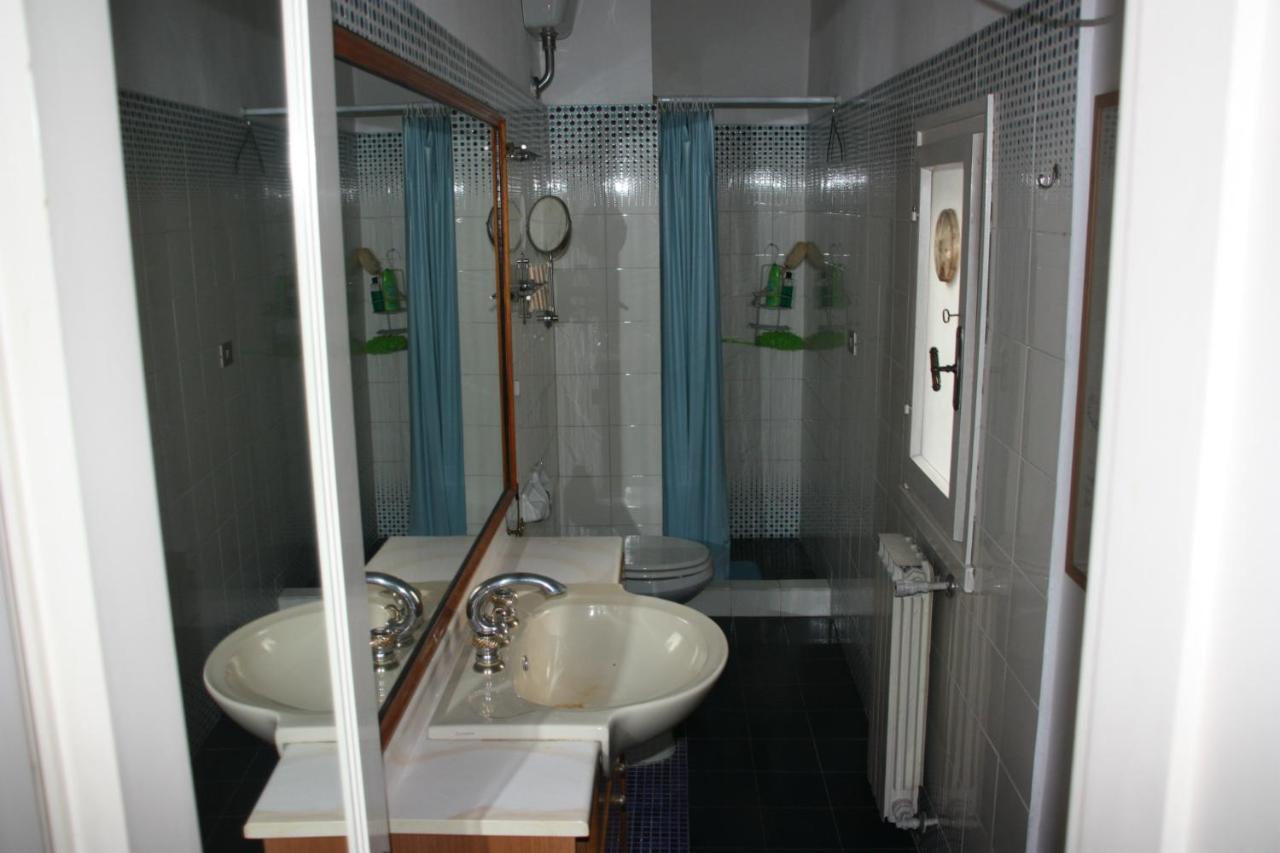 Oltrarno Large Apartment *